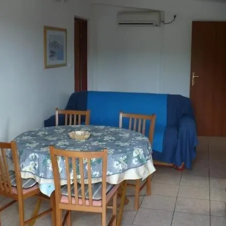 Apartment In With Seaview, Balcony, Air Condition, Wifi